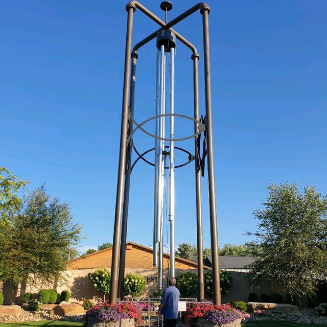 World's Largest Function Wind Chime