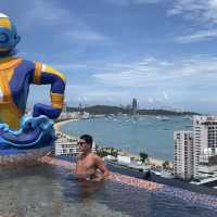 Amazing Sky Bar with Infinity Pool in Pattaya