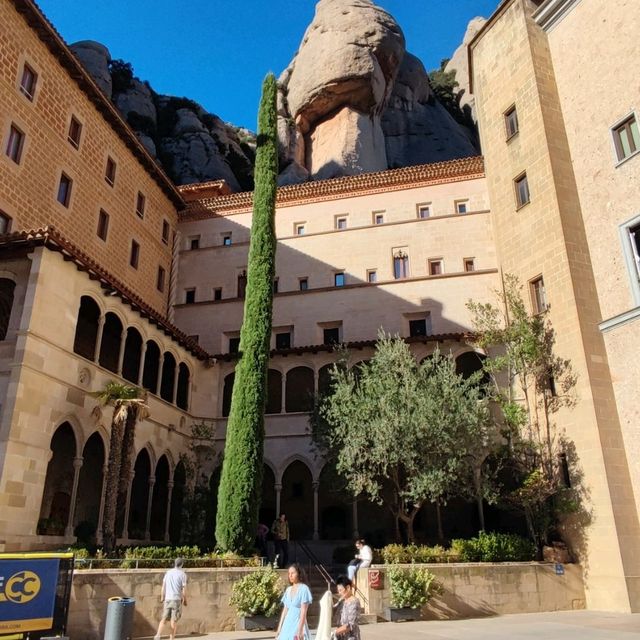 Basilica de Montserrat 