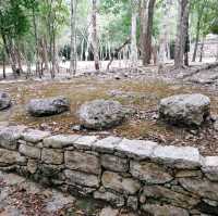 Climbing Coba's pyramid 