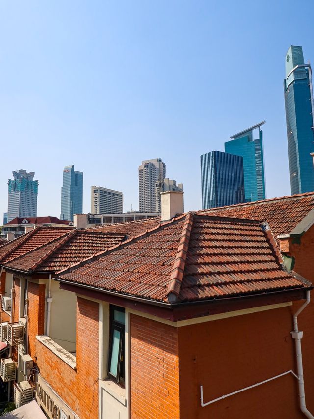 Jing’an Skyline along North Shaanxi Road🍁