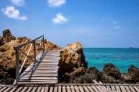 เกาะขาม | สัตหีบ น้ำทะเลใสหาดทรายนุ่ม