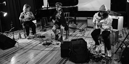 Arpyies trio ft Nuno Silva (sax) & Gonçalo Almeida (double bass) | Vestdijk 25