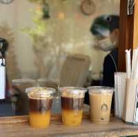 Flash cup คาเฟ่ มินิมอล น้อยแต่มาก 