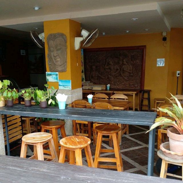 แวะคลายร้อนที่"กมลาไอศครีมโรล"@Kamala dream