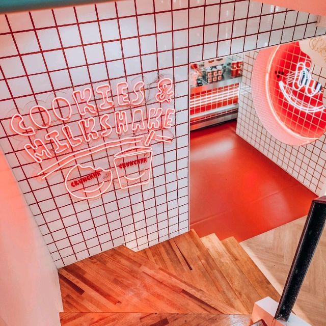 คาเฟ่ลับๆ ในสยาม 🥓🥤 Milkshake Bacon อร่อยมาก