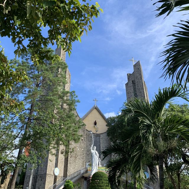 Phủ Cam Catholic Church 