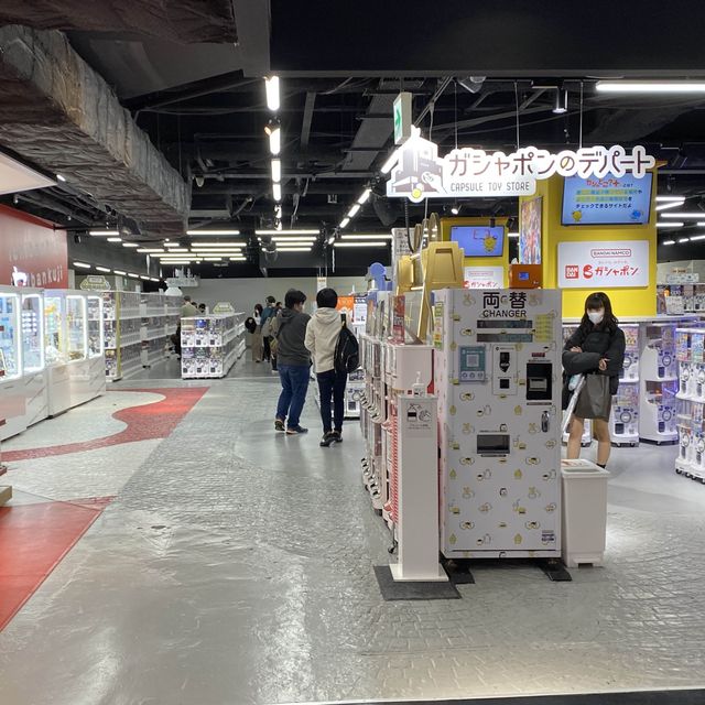 이케부쿠로 가챠 백화점