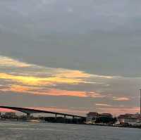 ดูวิว ริมแม่น้ำเจ้าพระยา