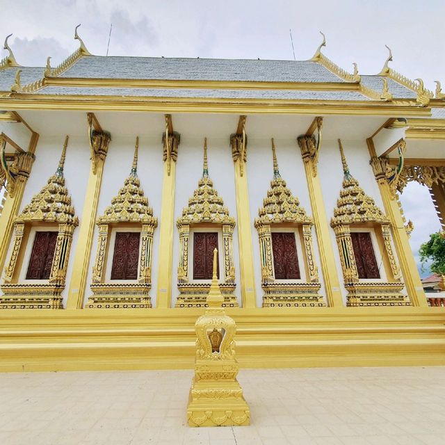 วัดงามเมืองชล