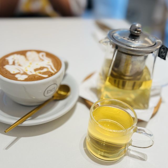 ［旺角落地玻璃🪟Cafe☕️］