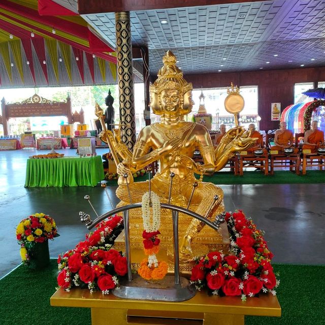 วัดหลักสี่ราษฎร์สโมสร