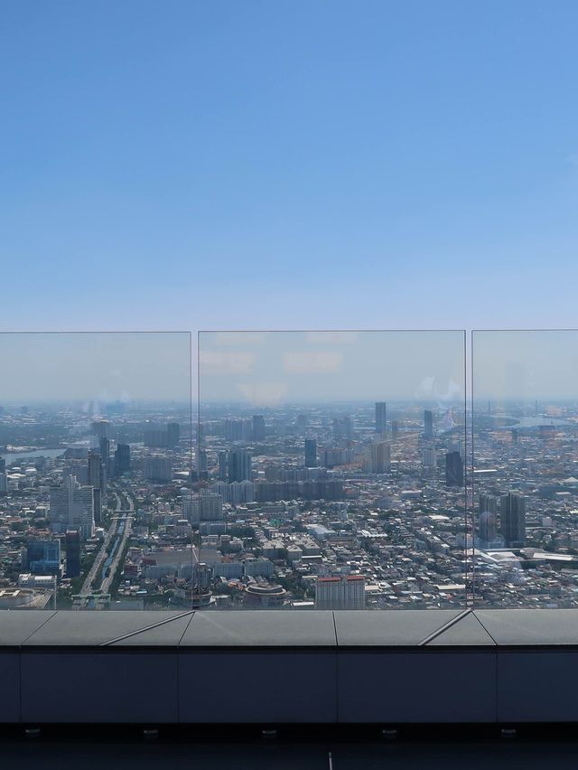 ตึกมหานคร หรือ Mahanakorn sky walk กรุงเทพ