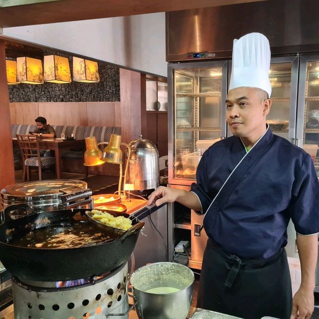 HILTON PETALING JAYA หรูหราท่ามกลางมนต์ขลัง