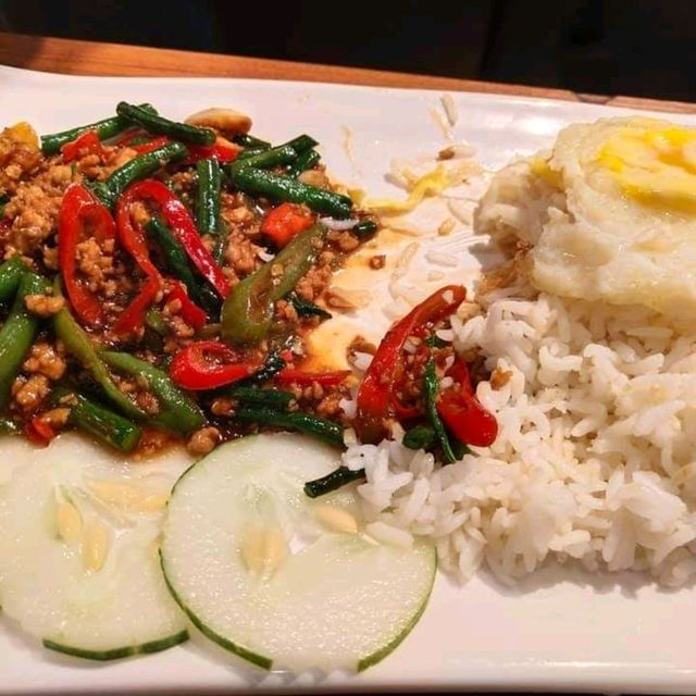 ปีใหม่ ไปย่างกุ้ง "ชม ชิม ช้อป ที่เจดีย์สุเล่"