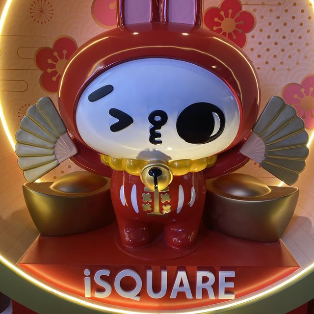 尖沙咀Isquare招財兔迎春擺設