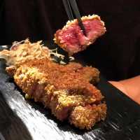 銅鑼灣美食之吉列牛忌廉烏冬專門店