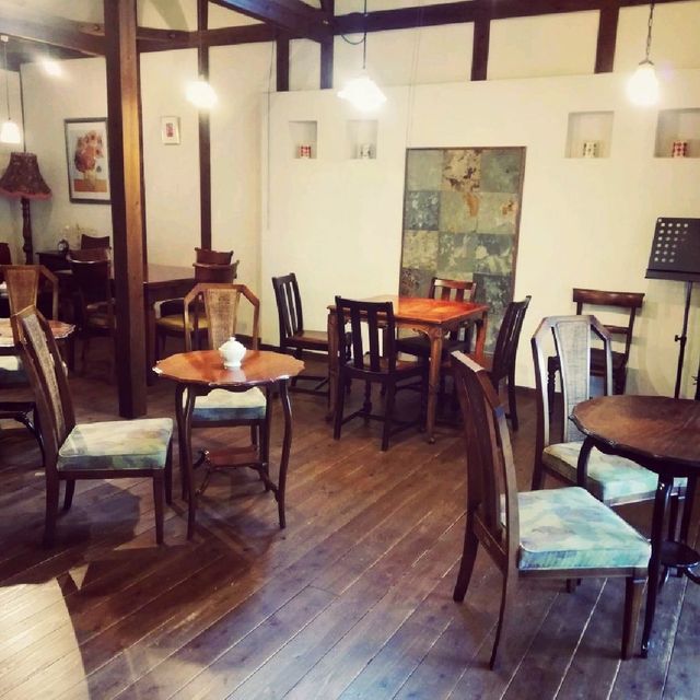 スコーンと紅茶の店「ワーズワースの庭」