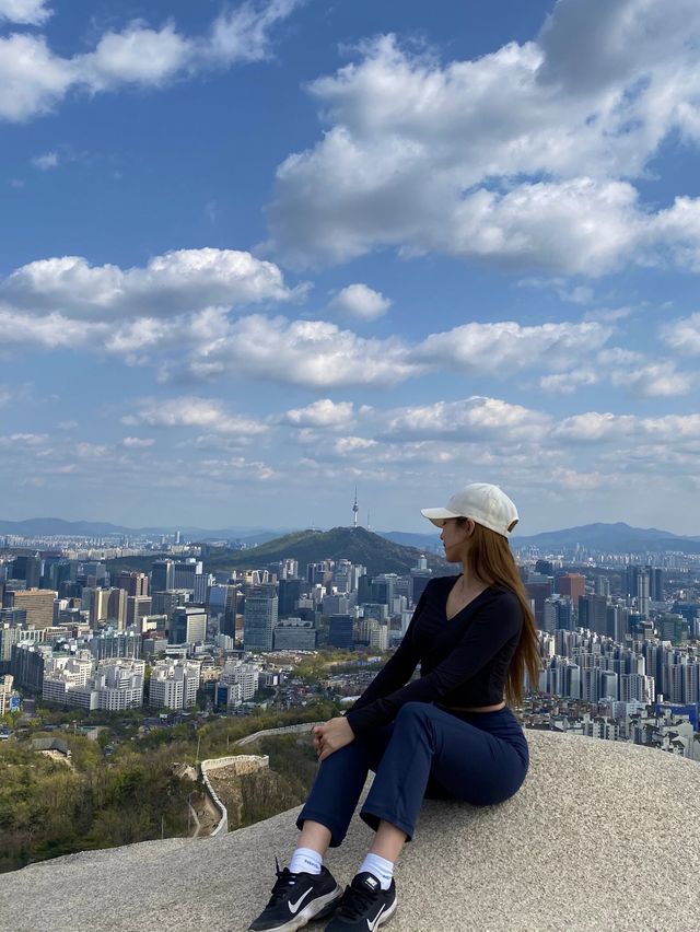 종로구와 서대문구의 경계가 되는 인왕산 등산 ⛰