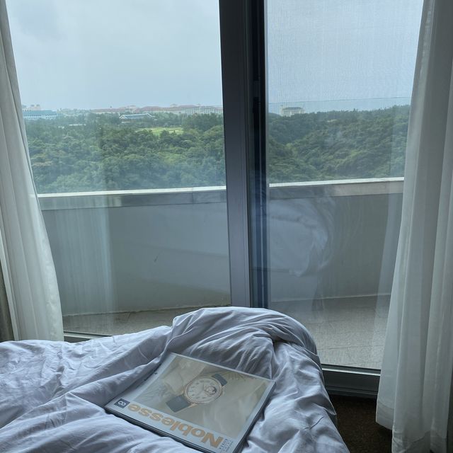 플로팅 요가하면서 숲캉스도 즐기는 제주 클리프호텔