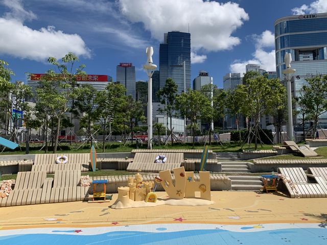 本地遊 | 中環至灣仔海濱漫步 | 藍天白雲下的維港美景