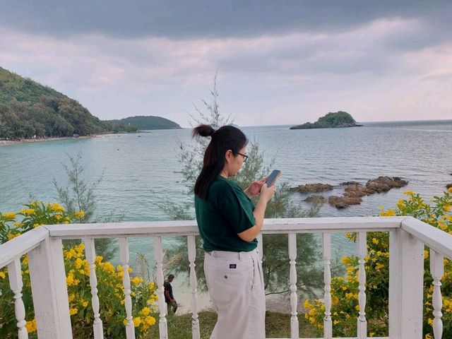 Curve Beach Cafe

