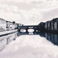 佛羅倫斯地標～阿諾河上的「老橋」Ponte Vecchio