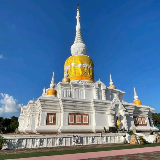 พระธาตุนาดูน