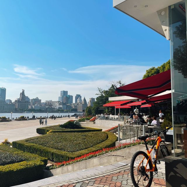 CHILI’S Restaurant and Bar on the BUND!