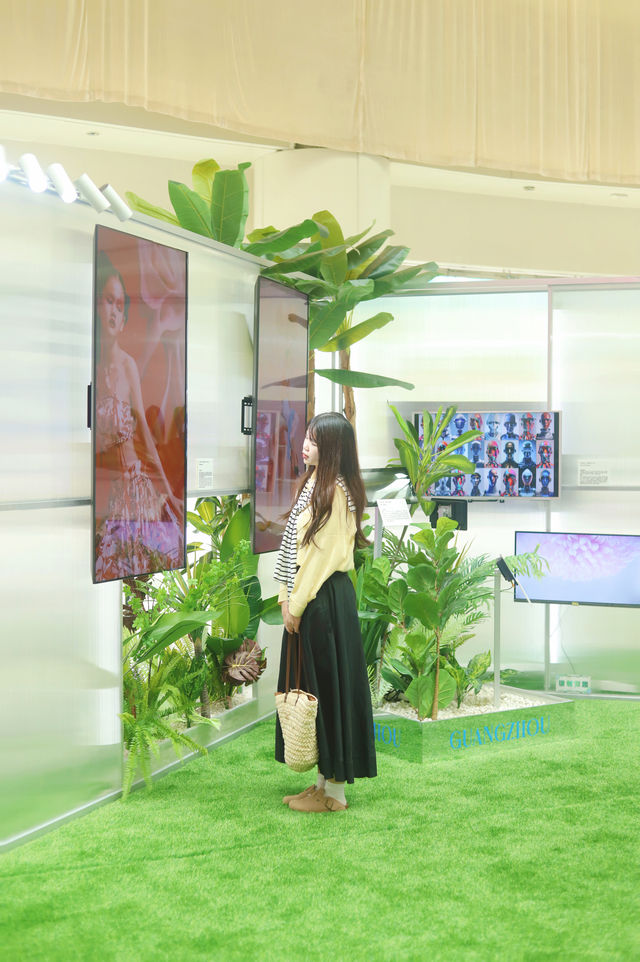 Guangzhou Exhibition | "Living in the Water Chestnut Garden" 🆓 Check-in for the Cosmic Art 🎨