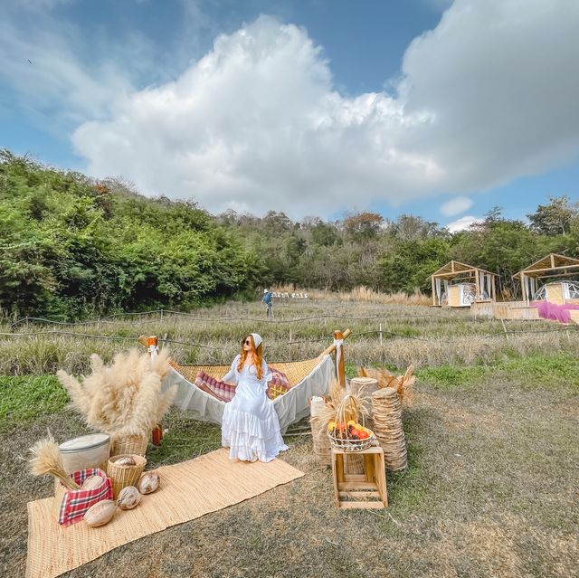 นาเขา คาเฟ่ BY Landbreeze resort เขาใหญ่