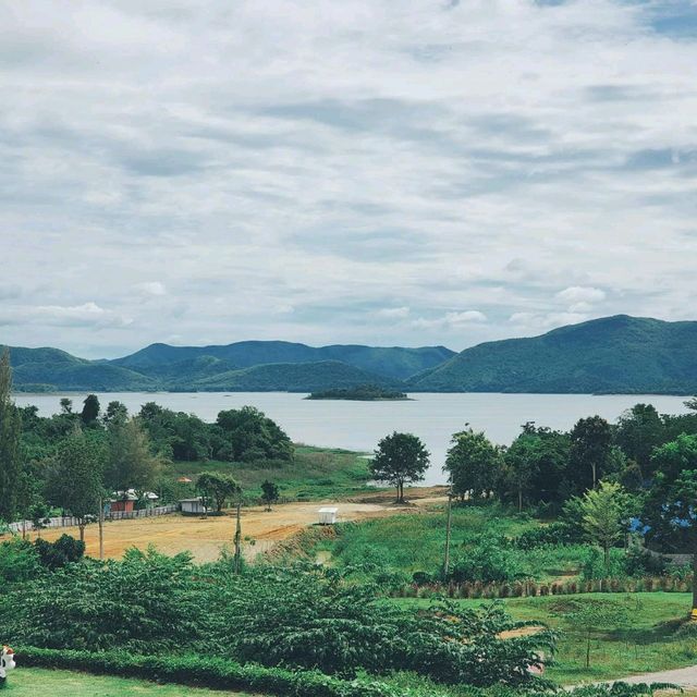 คาเฟ่วิวปัง