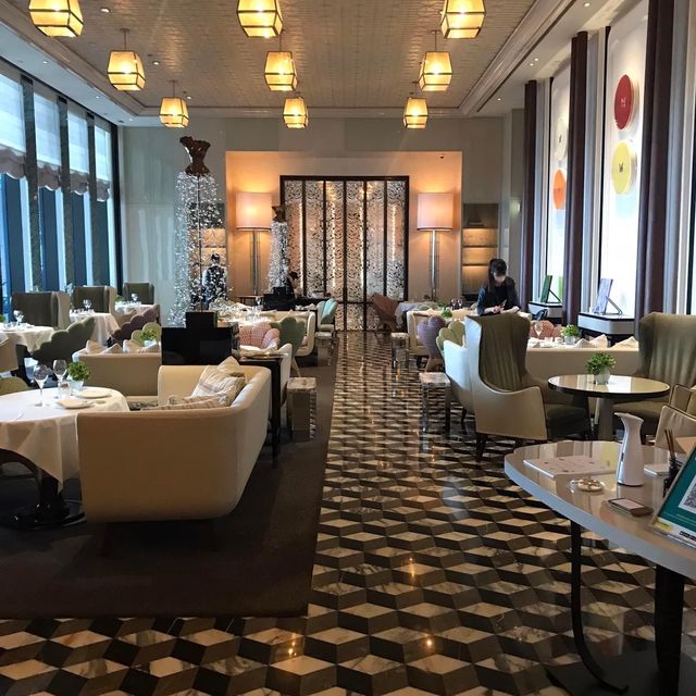 城中星級享受😎瑰麗酒店🏨High Tea人氣餐廳🍴The Butterfly Room