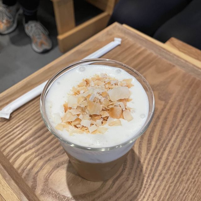 넓직하고 조용한 카페, 광화문 펠트커피