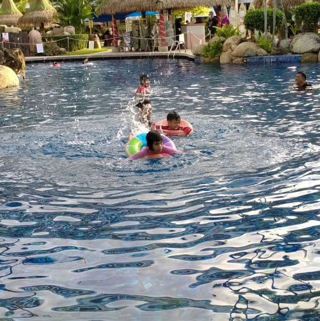 Golden Sands by Shangrila in Batu Feringgi
