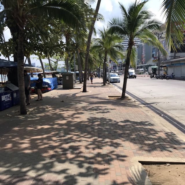 Weekend on the beach, Pattaya 