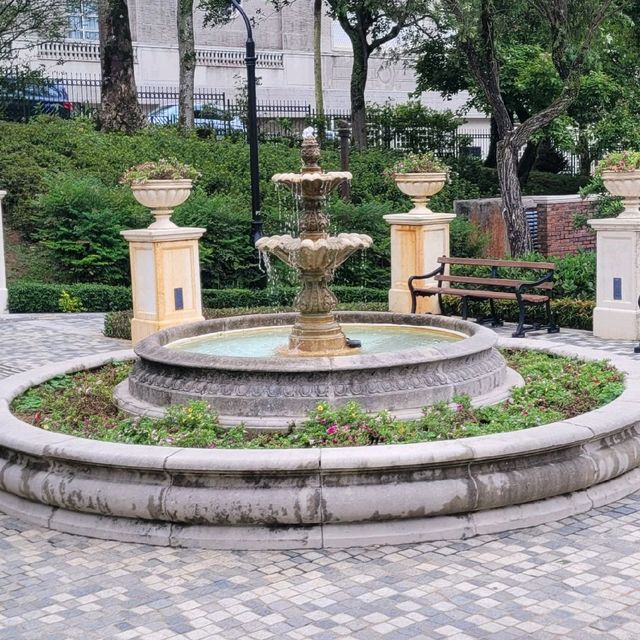 充滿殖民地色彩的大眾公園