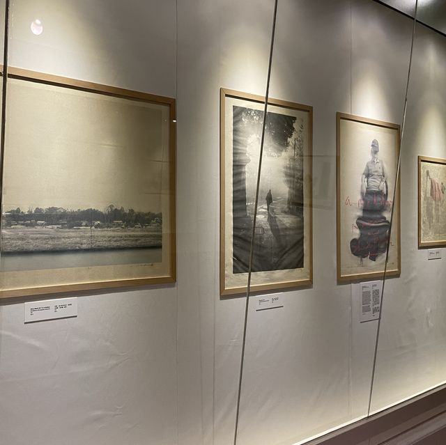 一個完全估唔到已誕生的畫展！