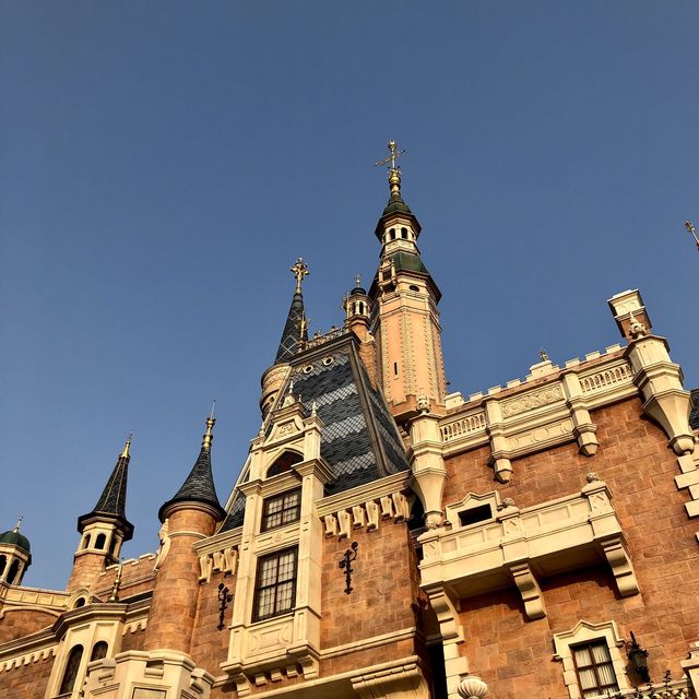 Have you ever been to Disney Resort? 