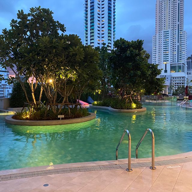 🇹🇭 Amari Watergate swimming pool