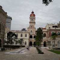 Walking through Sultan Abdul Samad Building