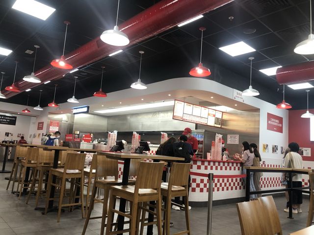 Five Guys Burger-licious