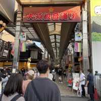 見て、食べて楽しい大須商店街