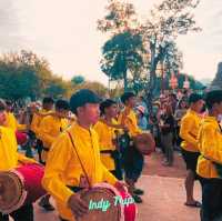 เผาเทียน เล่นไฟ ลอยกระทง สุโขทัย