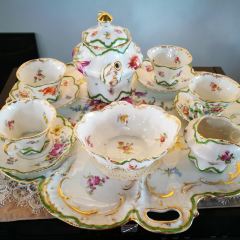 Manor Blanc User Photo