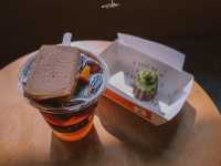 Busaba Cafe & Bake Lab อยุธยา
