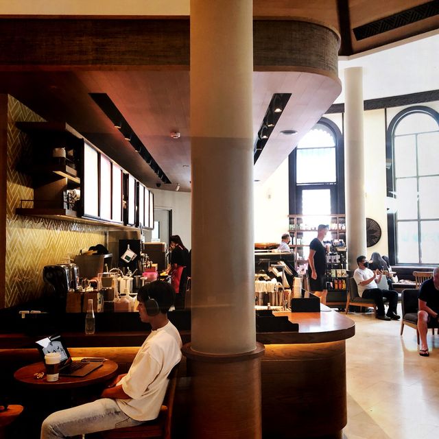 Starbucks Camp Davis bangkok