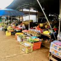 Dao Heuang Morning market 