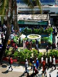 바다위의 Haji Ali Dargah 