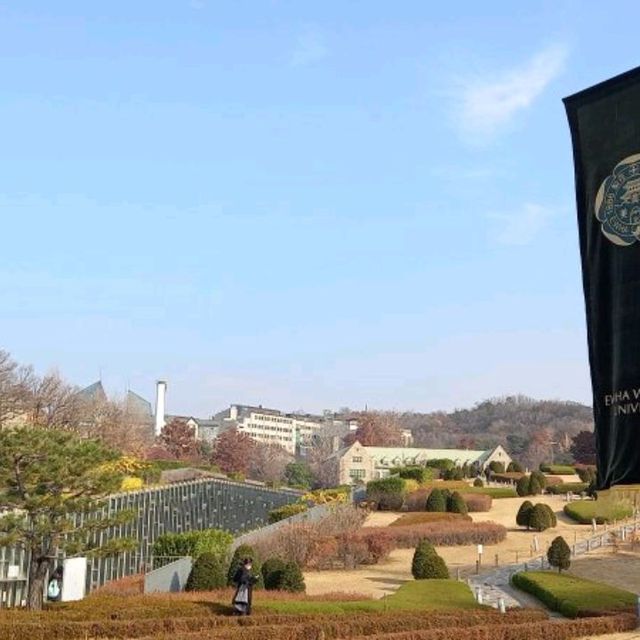 🇰🇷이화여자대 มหาวิทยาลัยที่สวยจนน่าถ่ายรูป
